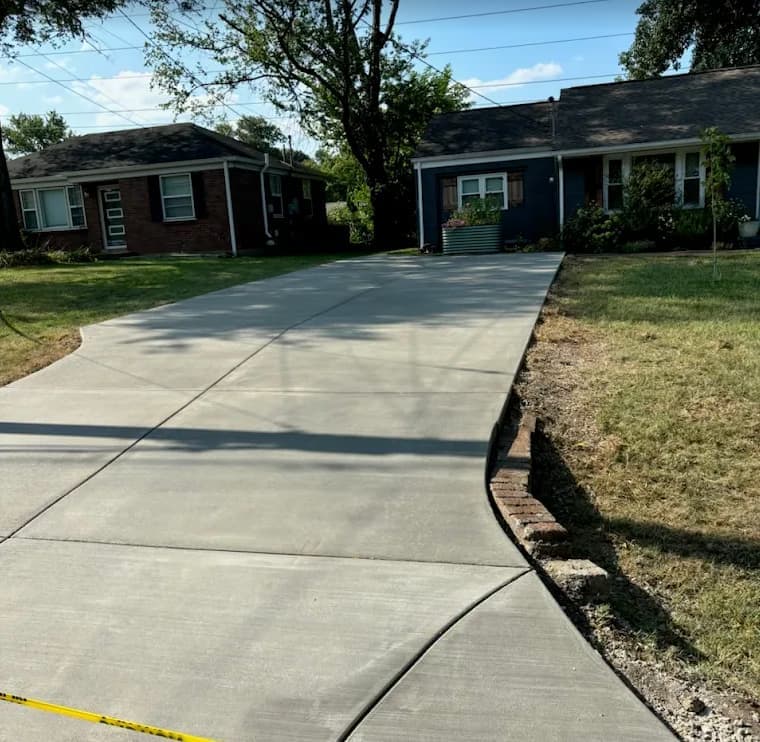 Concrete Driveways by Dallas Concrete Pros